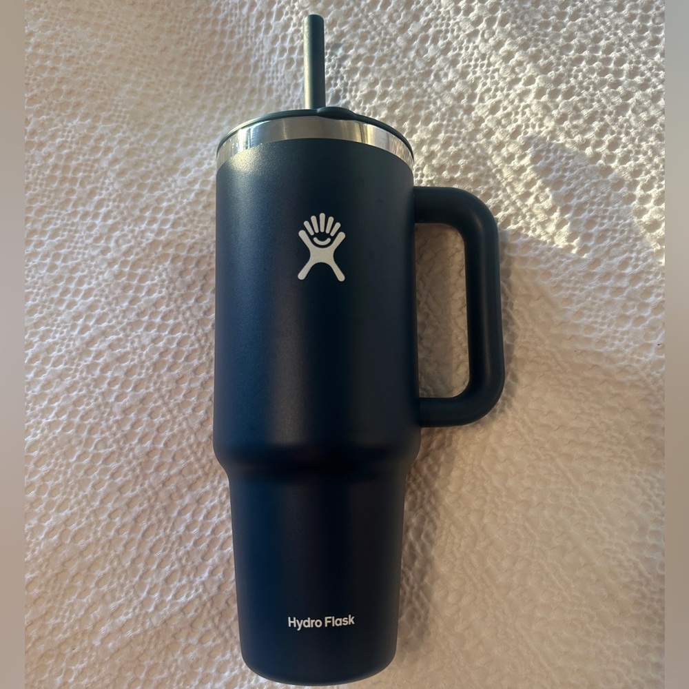 Hydro Flask 40 oz Travel Tumbler Color Indigo